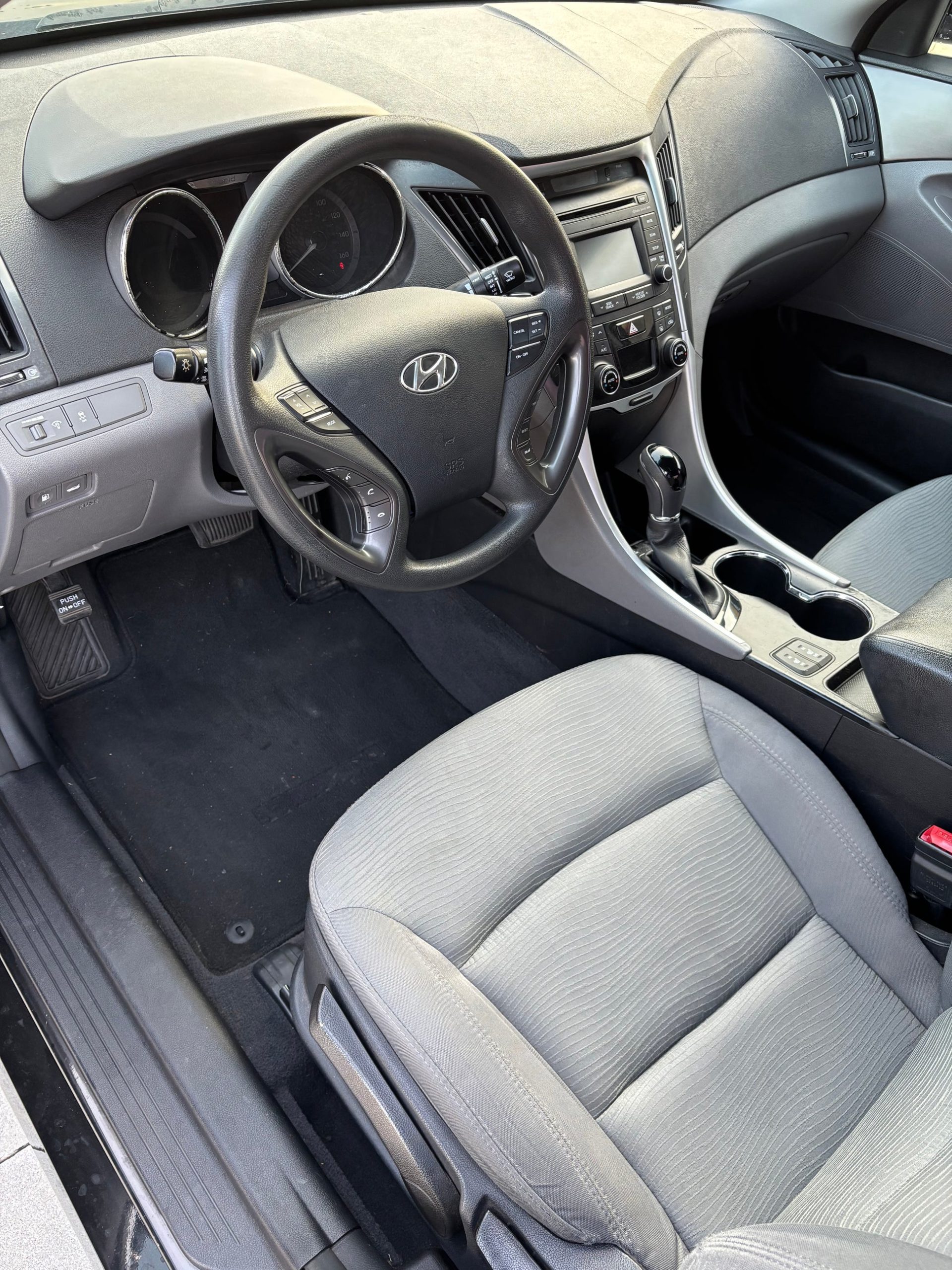 2013 Hyundai Sonata Gallery Image