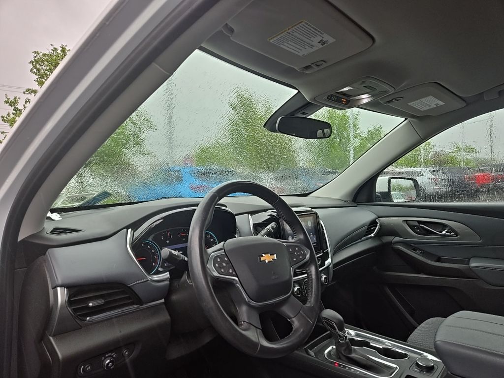 2021 Chevrolet Traverse Gallery Image